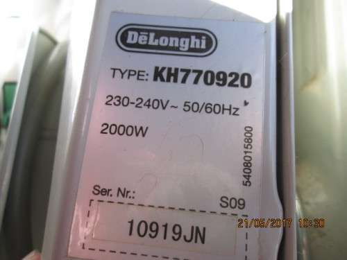 DE LONGHI 200W OIL HEATER..SEE PICS