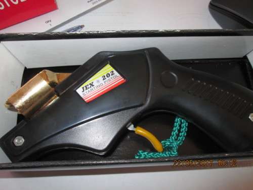JEX 202 STARTING PISTOL NEVER USED