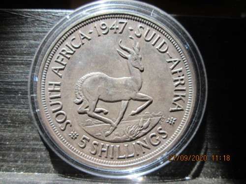 Brilliant!!! 1947 SA Union 5 Shillings/Crown 80% silver in capsule (Gradeable)