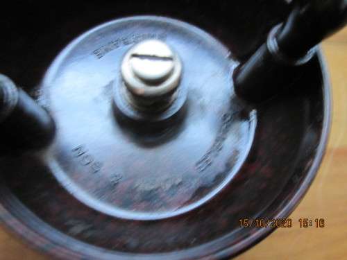 Great findVintage Alvey fishing reel Bakelite Good Condition as per images
