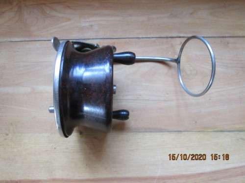 Great findVintage Alvey fishing reel Bakelite Good Condition as per images