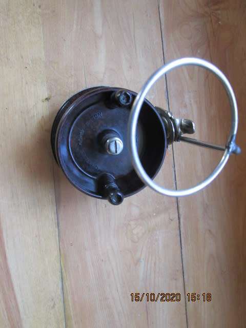Great findVintage Alvey fishing reel Bakelite Good Condition as per images