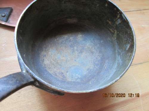 19TH CENTURY COPPER SAUCEPAN WITH LIDCondition as per images