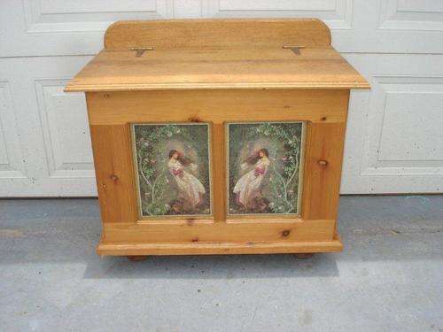 ( No Reserve) Chest - to Store ( Linnen / Toys / Shoes / Bath Towels )