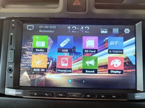 Radiant 7` Car Multimedia Player