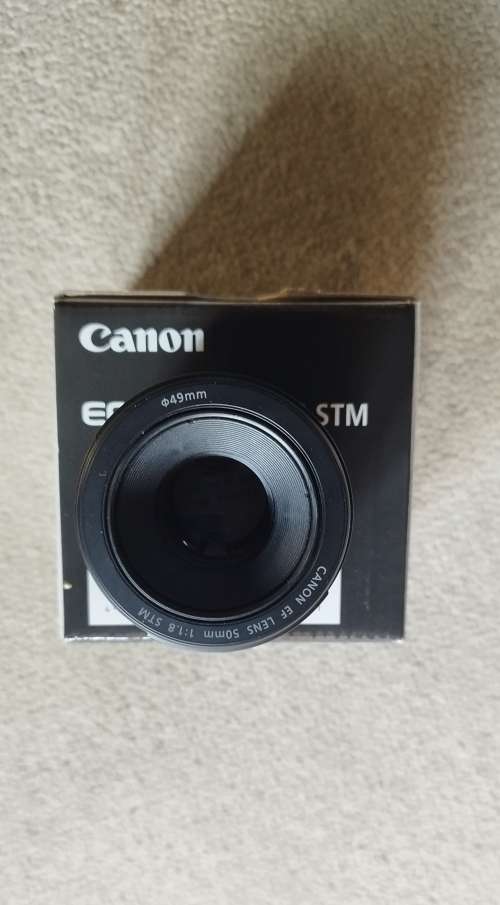 Canon M6 Mark II + 2 Canon Lens+ Canon Lens Adaptor