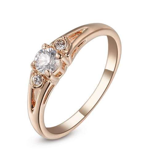 MUST HAVE 18K Rose Gold Plated Ring With Austrian Crystal Stellux Cubic Zirconia
