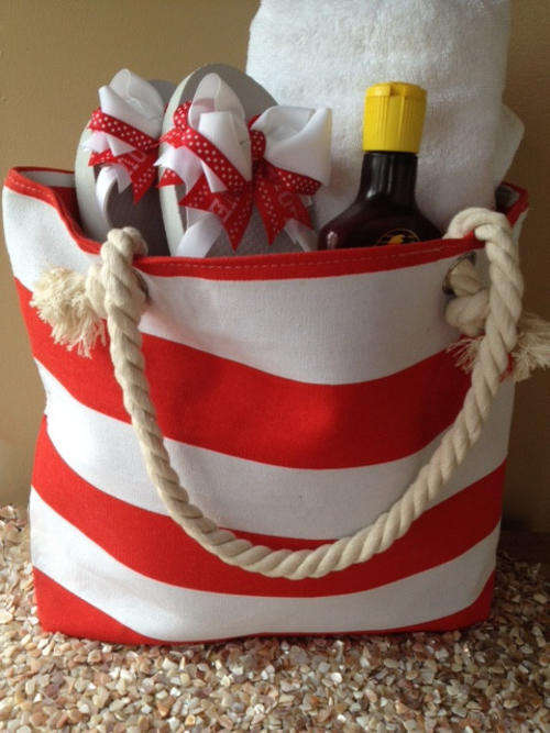 Beautiful Beach Bags. White and red/ White and black! 2Red and 1black available!!