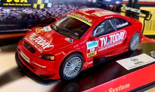SCX OPEL ASTRA V8 COUPE