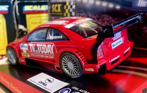 SCX OPEL ASTRA V8 COUPE