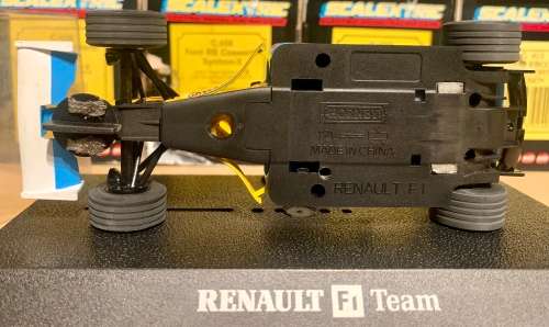 SCALEXTRIC RENAULT FORMAULA 1 CAR