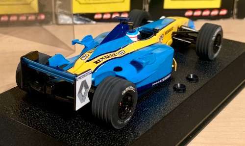 SCALEXTRIC RENAULT FORMAULA 1 CAR