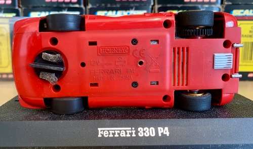 SCALEXTRIC FERRARI 330 P4