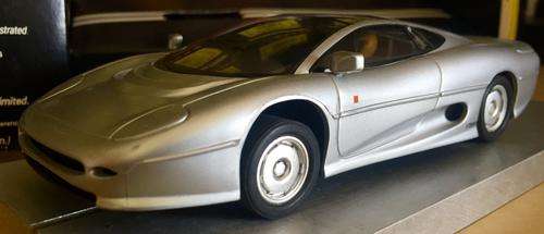 Vintage Scalextric Jaguar XJ220 - Boxed