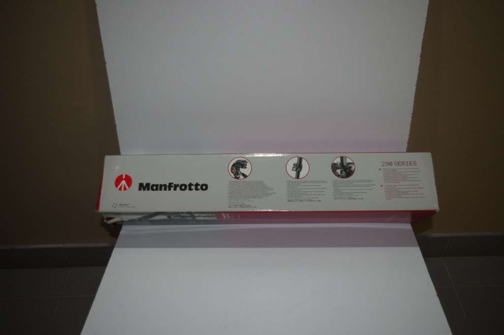 Manfrotto MK293A3-A3RC1 293 Aluminum Tripod Kit with 3-Way Head with Quick Release