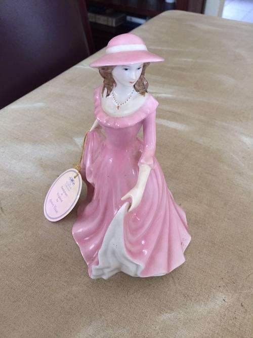 "Sophie" Figurine "The Leonardo Collection" by Annie Rowe