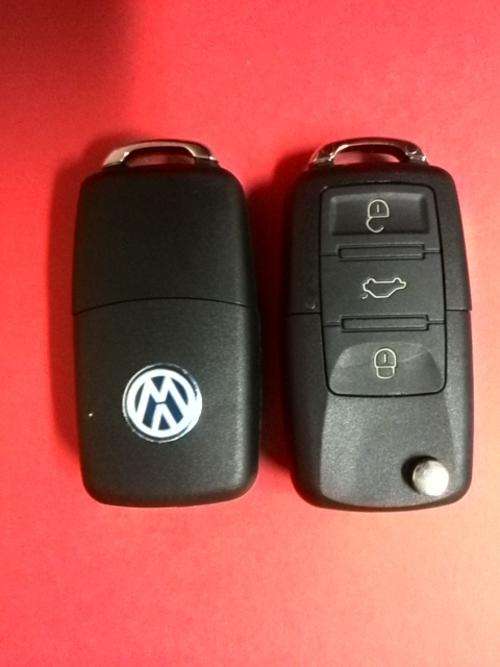 VW Golf 5 2005 , 2006  3 Button remote key