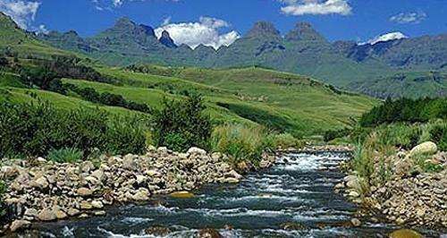 Caley Lodge, Central Drakensberg, 7 Day Getaway