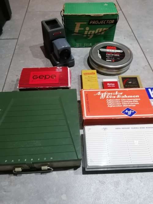 Vintage Eigar Projector plus many extras