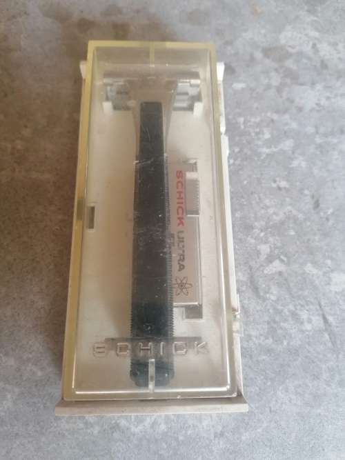 Vintage Schick Razor