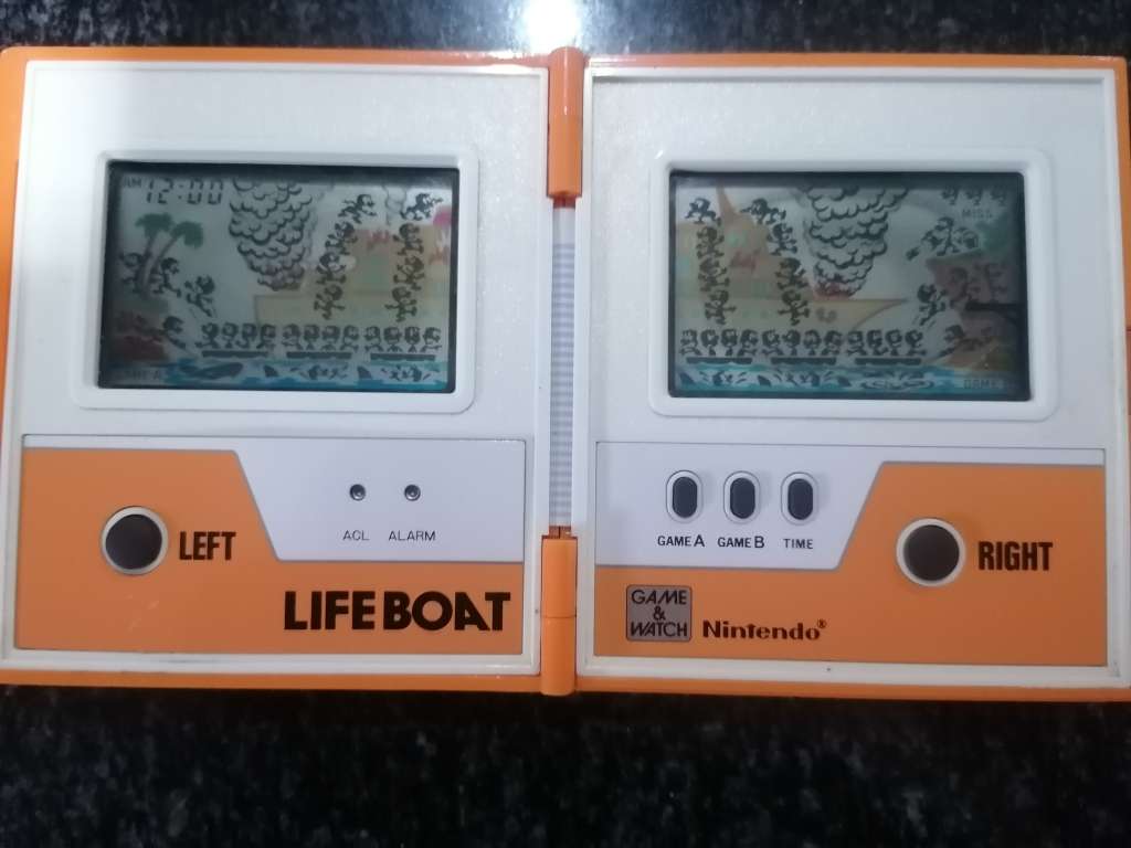 NINTENDO GAME AND WATCH   LIFEBOAT