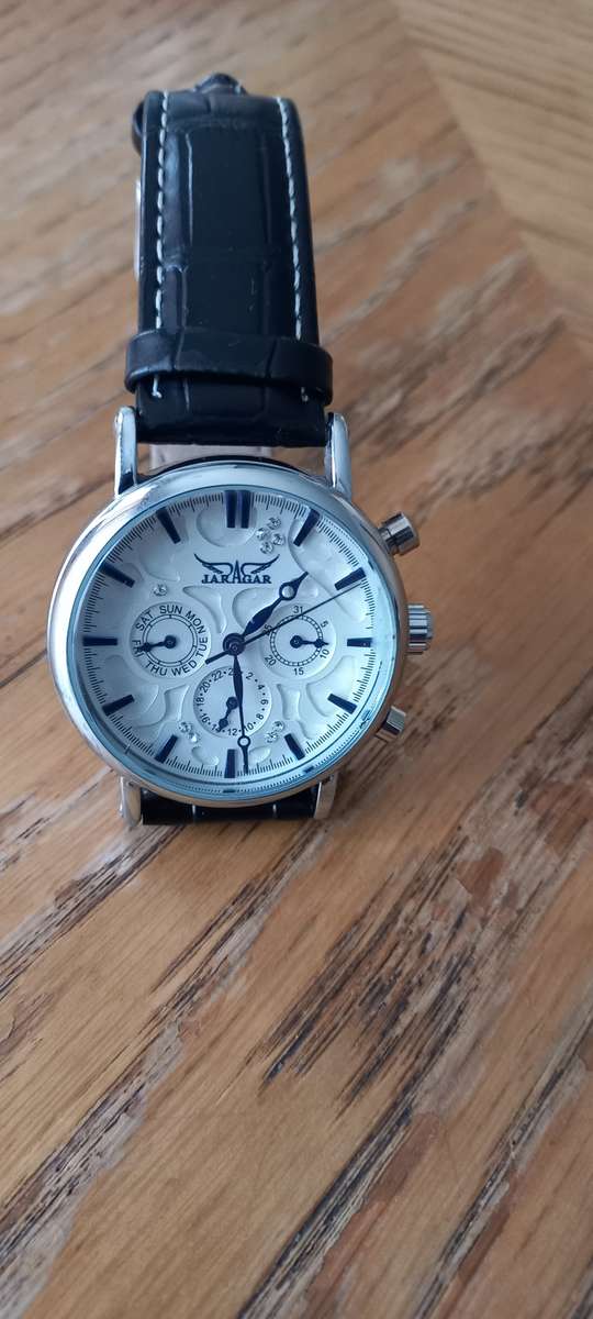 Jaragar automatic mechanical mens watch  Please read