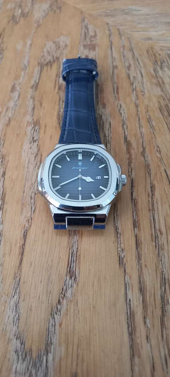 Top Brand Luxury Men`s Wrist Watch Silver Blue