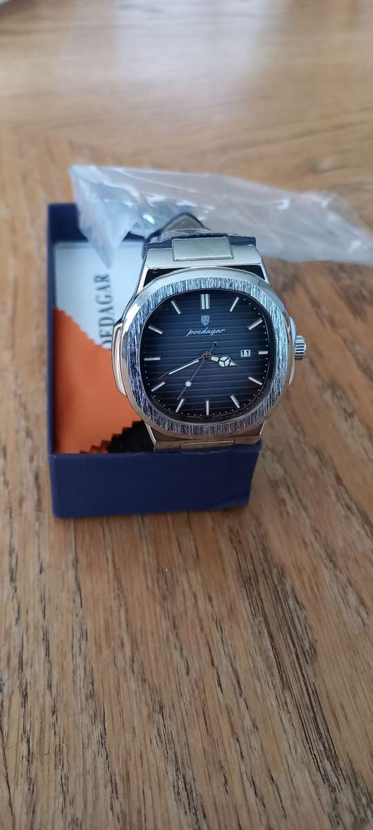 Top Brand Luxury Men`s Wrist Watch Silver Blue