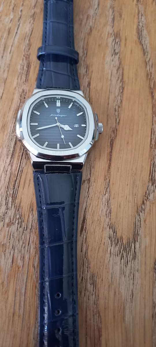 Top Brand Luxury Men`s Wrist Watch Silver Blue