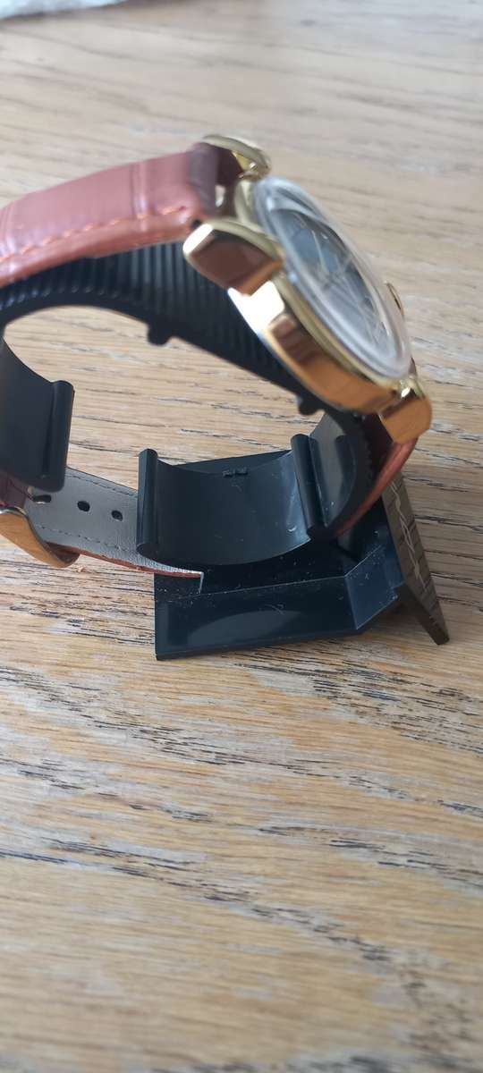 Antique Vintage Camy Geneva Hand wind Swiss Made Mens Watch