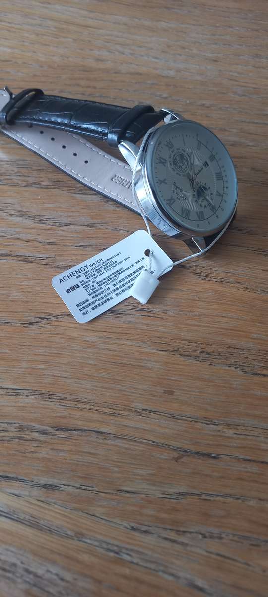 Mens Luxury Wristwatch