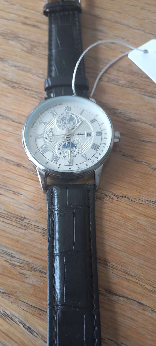 Mens Luxury Wristwatch