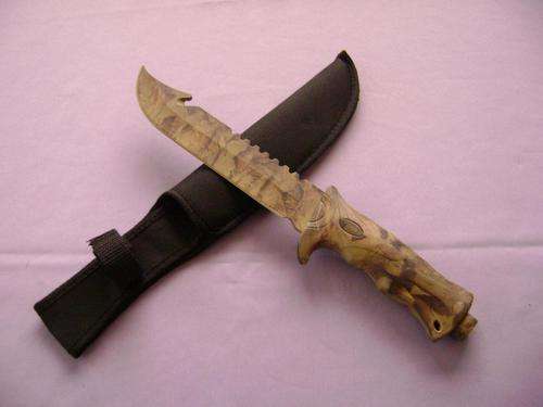 STUNNING COLUMBIA STEEL CAMO HUNTING KNIFE!!  VERY SHARP!!