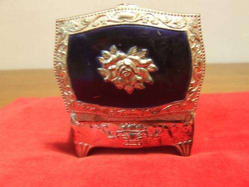 vintage jewelry box