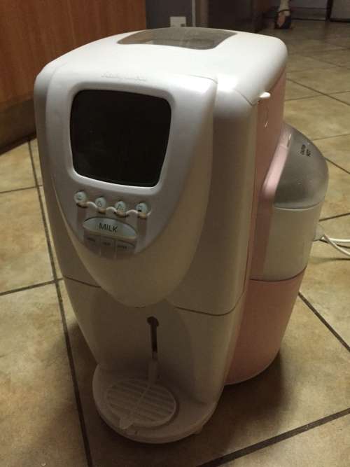 Babywell Milk Machine
