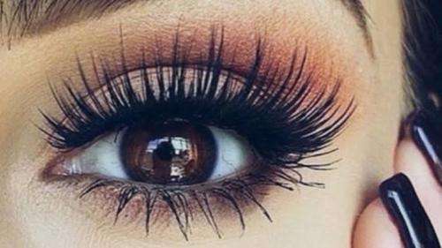 DIY LASHES