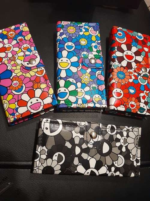 Eyeshadow Wallet HUGE BARGAIN