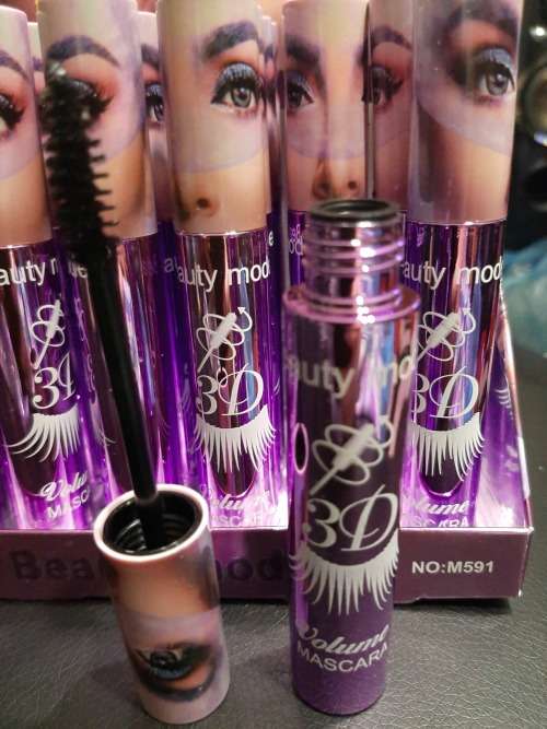 3D Volume Mascara - By Beauty Model