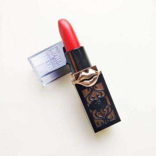 Fit me Matte Lipstick - Long Lasting Get a free handbag eyeliner