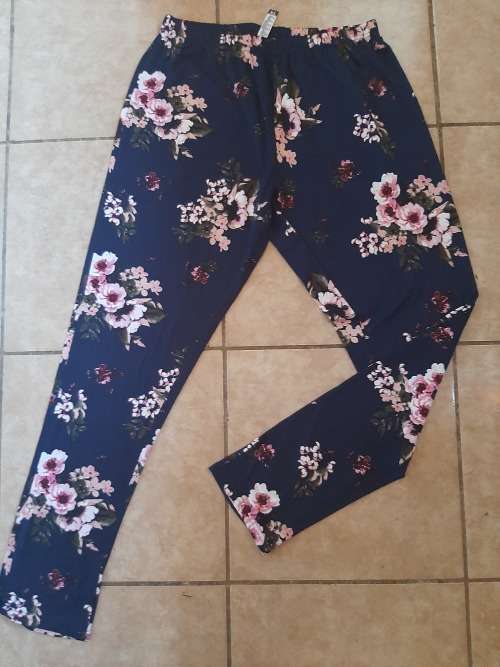 Size XL Ladies pants - Last one left!