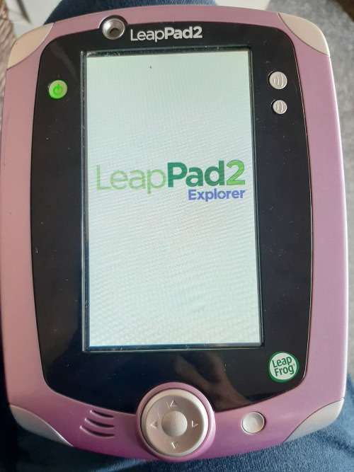 Kids Leapfrog tablet, with 2 games and carrycase