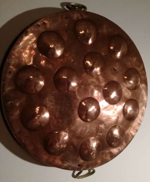 Antique/Vintage Copper Egg Poacher Pan - Brass Handles. Super decorative item for the kitchen!