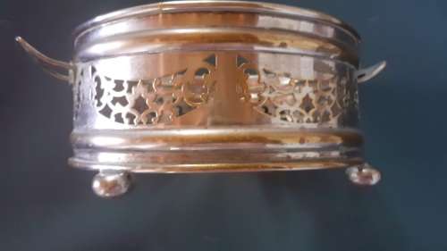 Silver Plate Cake Holder EPNS.circa 1920 Measurement diameter 18cm