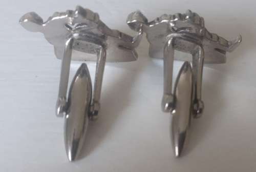 Vintage Stratton Knights in Armour Cufflinks in mother of pearl and silver, Excellent Condition