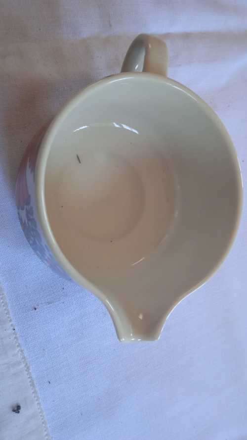 Gorgeous Villeroy and Boch Apulco design tea set 17 piece (Made in Luxembourg)