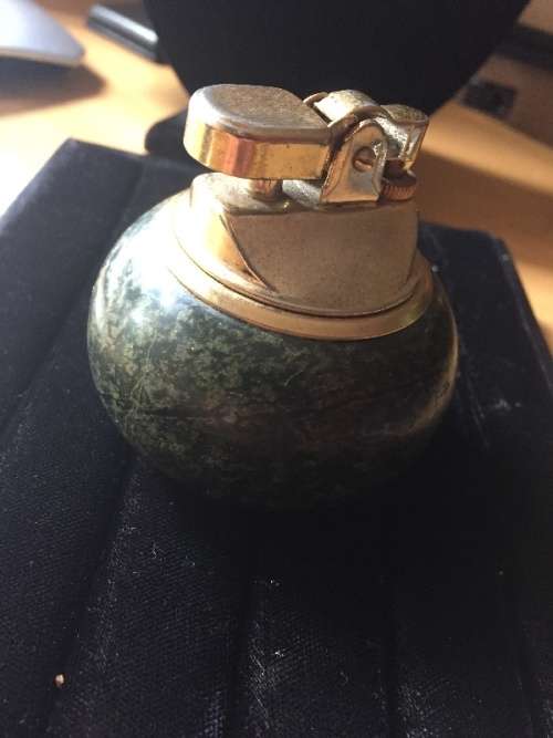 Penguin Table-top lighter never used Marble