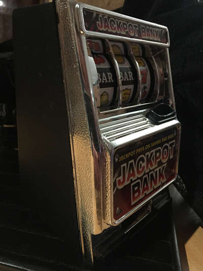 Childs Vintage Casino Machine style Jackpot bank piggy bank