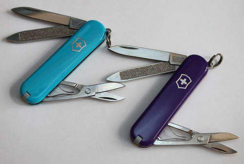 2 x Victorinox Classics