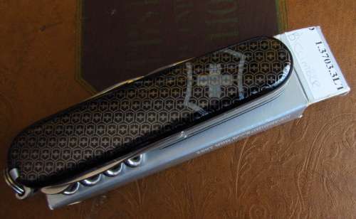 NIB Victirinox Climber Black LTD Edition