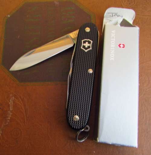 NIB Victorinox Black Pioneer